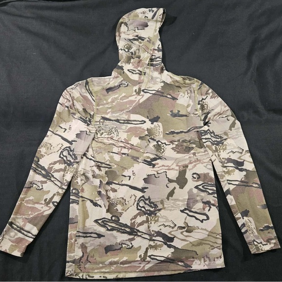 Under Armour Threadborne HeatGear Hoodie Shirt Ridge Reaper Camo Hunting Outdoor - Picture 3 of 5